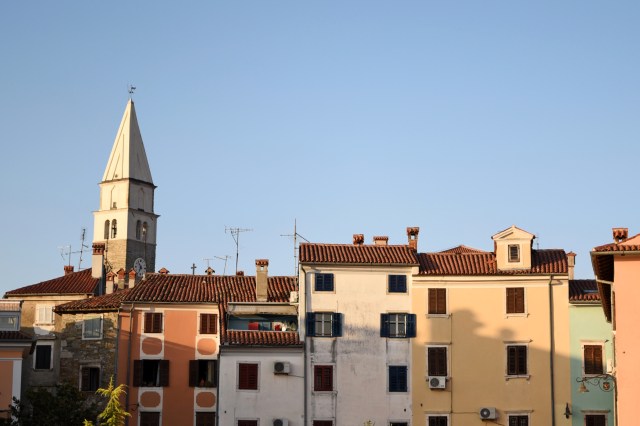 izola11